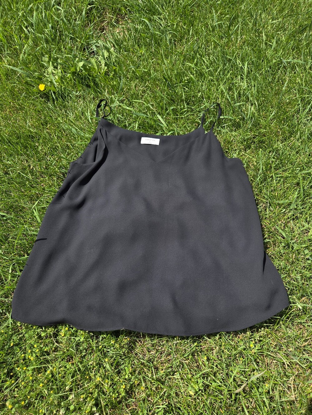 Babaton Aritzia Black Strappy Flowy Cami Sleeveless Top Size L